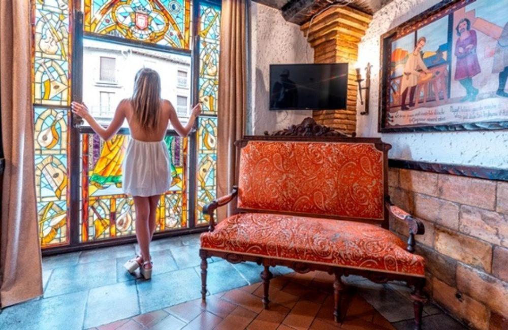 Hotel&Bar Ducay Olite Bagian luar foto