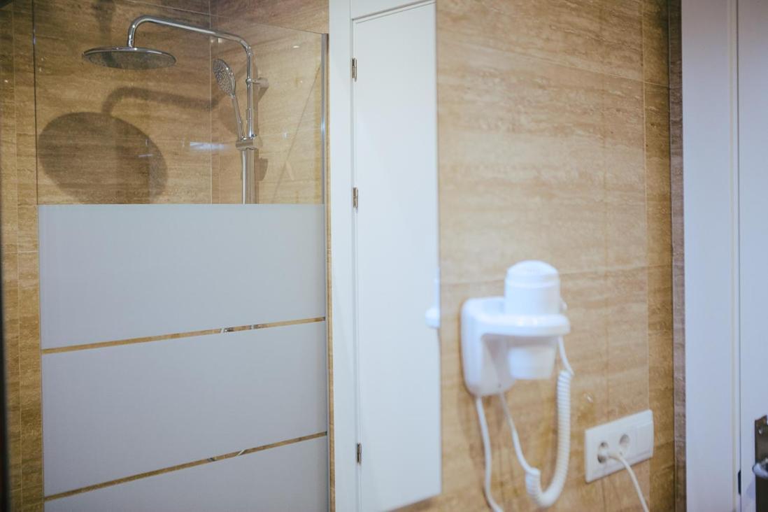 Hotel&Bar Ducay Olite Ruang foto
