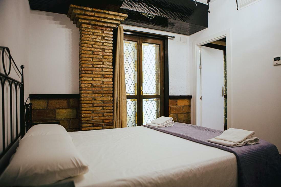 Hotel&Bar Ducay Olite Bagian luar foto