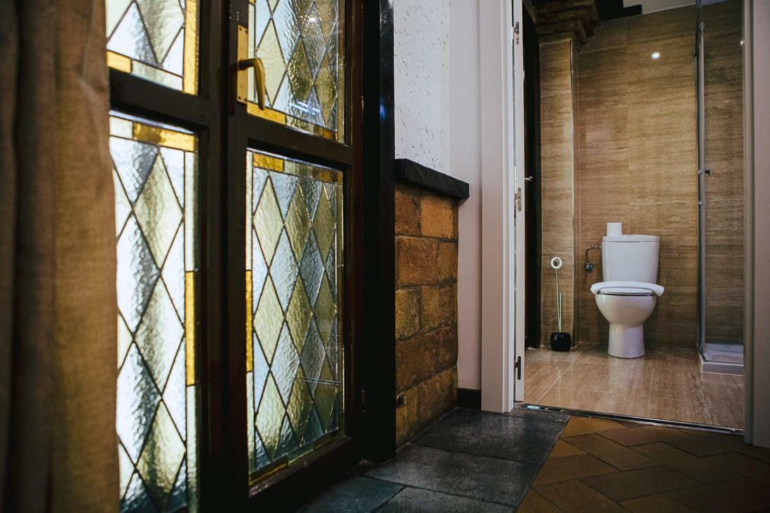 Hotel&Bar Ducay Olite Bagian luar foto