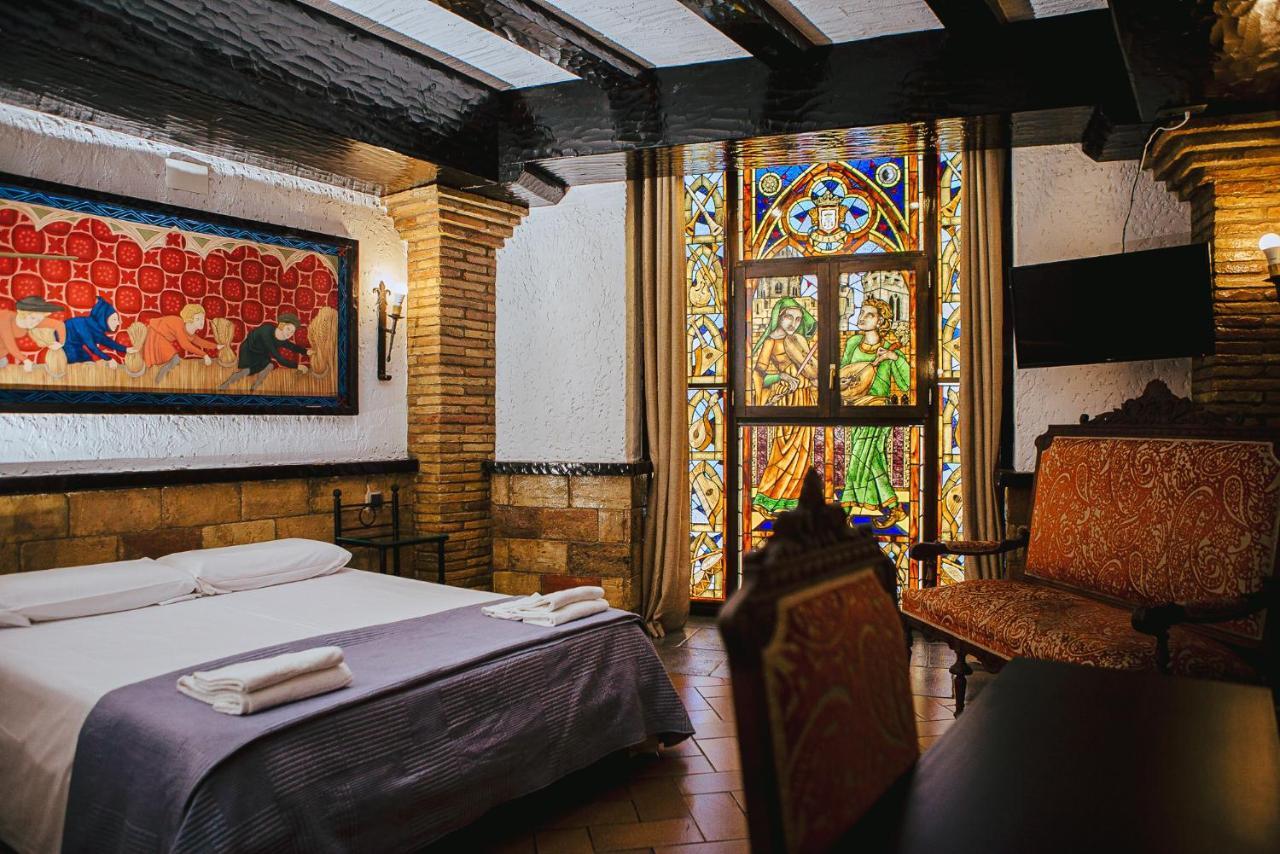 Hotel&Bar Ducay Olite Bagian luar foto